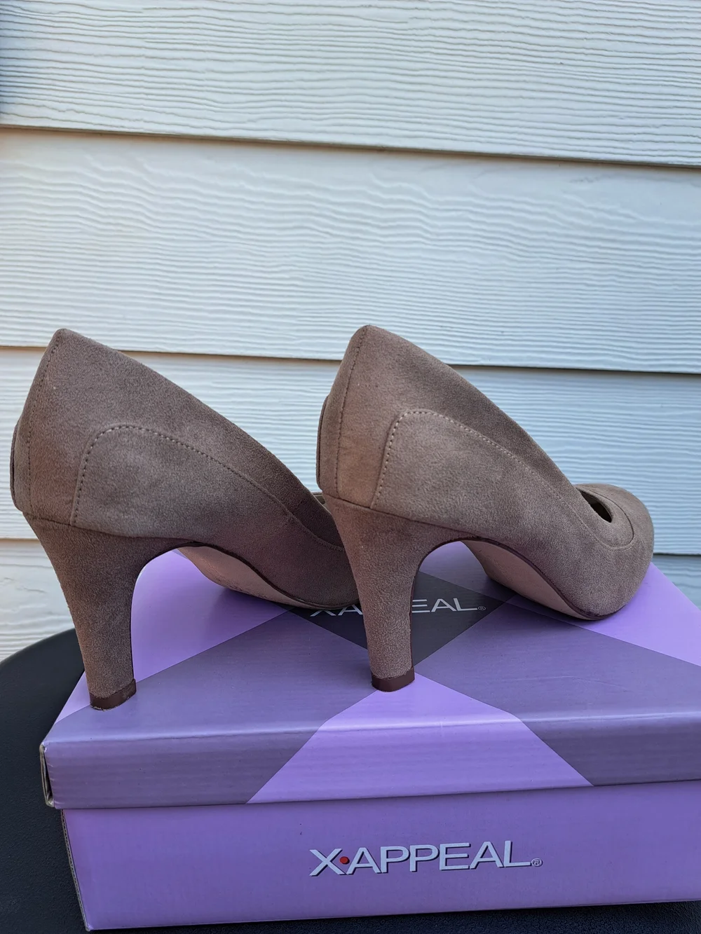 X-Appeal Women's Taupe Suede Classic Pumps